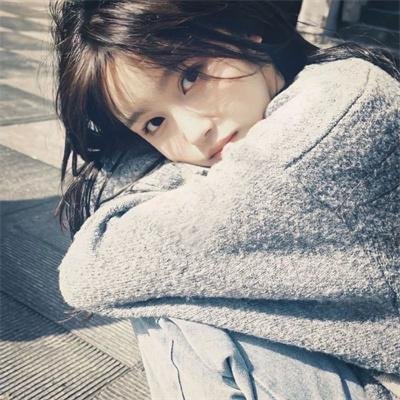 婚纱飘零爱消弭